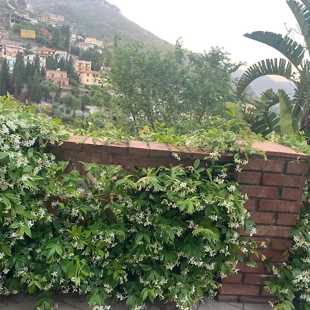 La Finestra Di Taormina