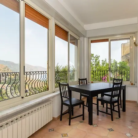 La Finestra Di Holiday home Taormina